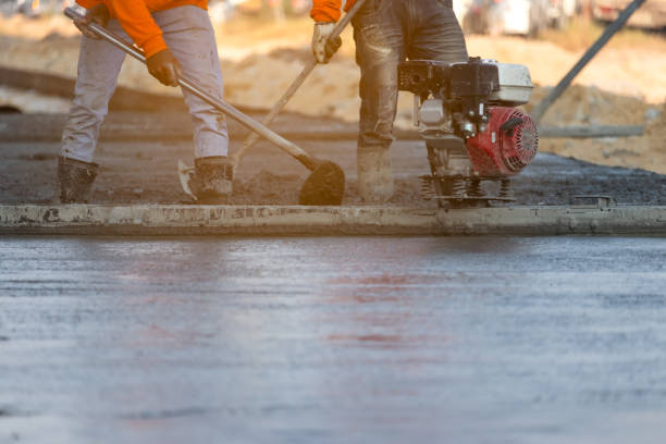 Best Concrete Pool Decks in New Carrollton, MD